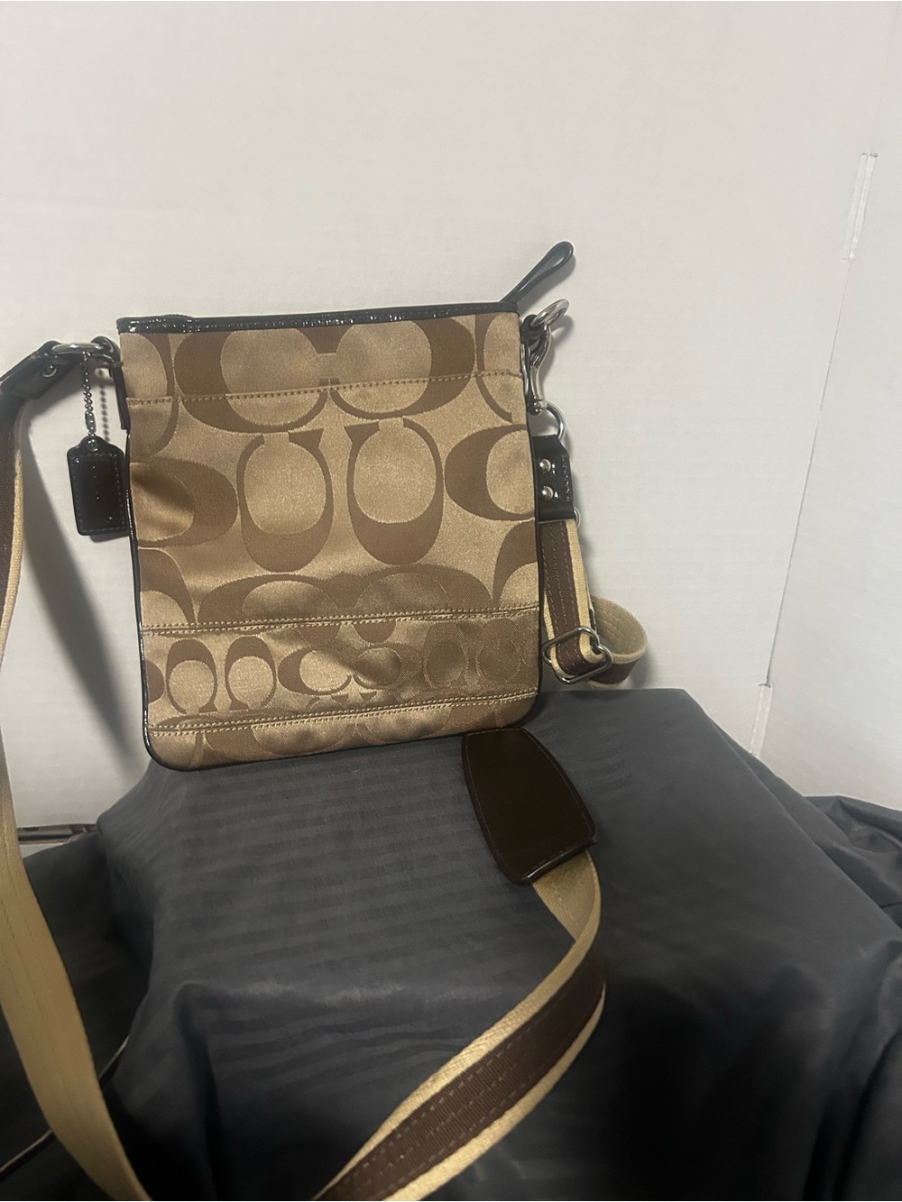 Coach Tan Signature Crossbody Bag with Brown Trim - Picture 2 of 5